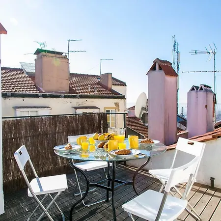 아파트 Sunny Terrace Bairro Alto By Altido *