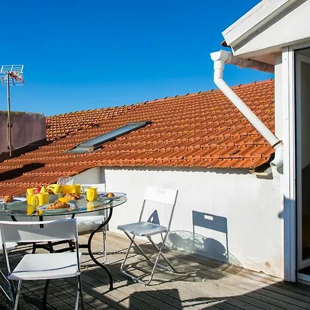 Sunny Terrace Bairro Alto By Altido