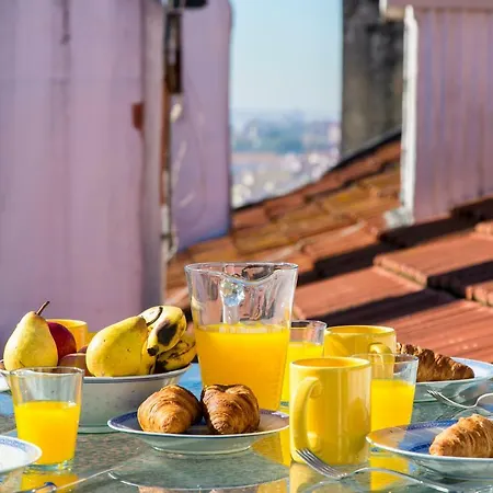 아파트 Sunny Terrace Bairro Alto By Altido