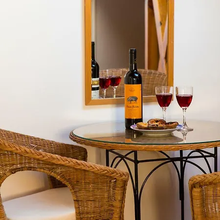 Sunny Terrace Bairro Alto By Altido 아파트 리스본